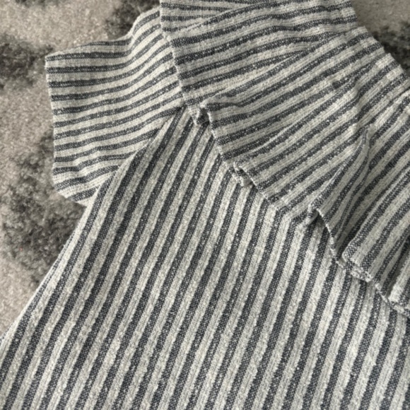 Club Monaco one shoulder ruffle summer stripe top like JCrew Sz S - Picture 3 of 6